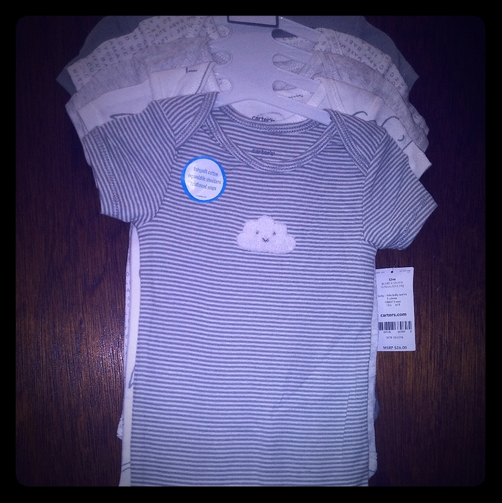 Carter's 5pk onesies 12m NWT
